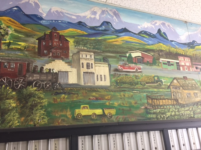  A mural covers the upper interior walls of the mailbox section of the Linden Post Office.  Photo by Steve Newvine 