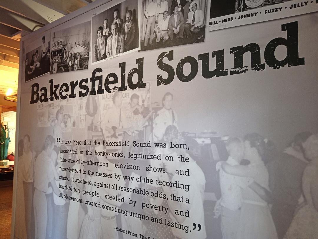 Buck, Merle and the Valley Music Pioneers -