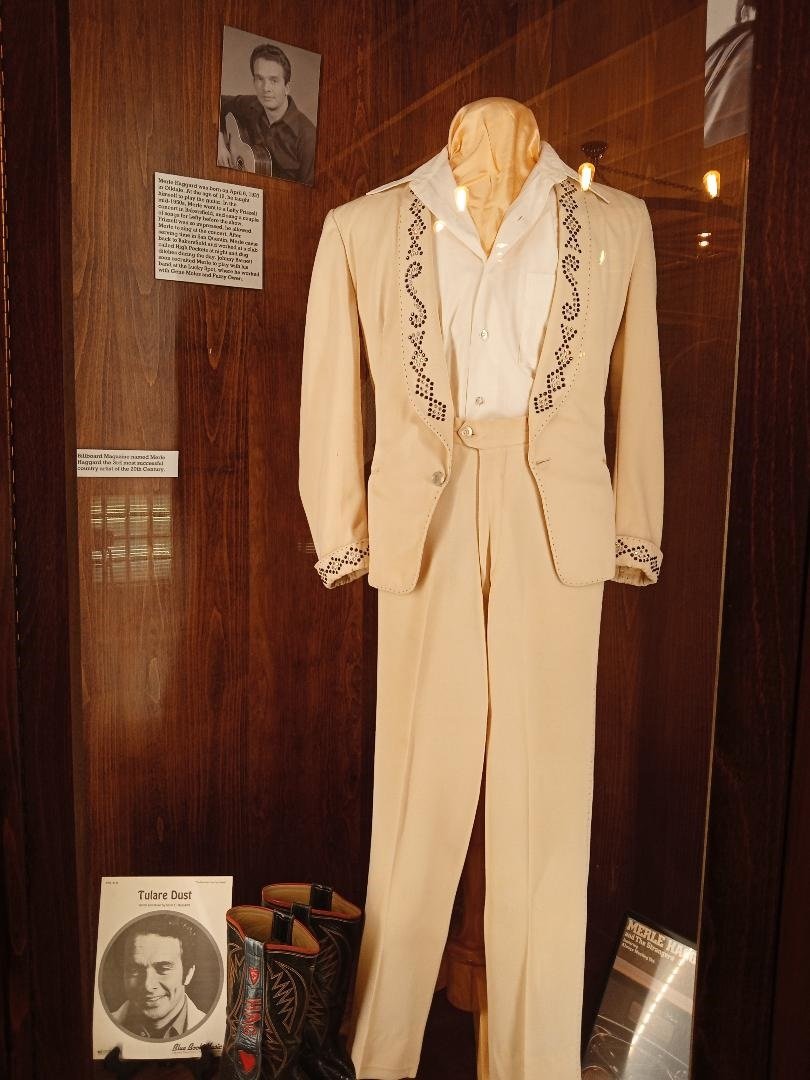 One of the stage costumes worn by Merle Haggard inside the Bakersfield Sound permanent exhibit at the Kern County Museum. Photo: Steve Newvine