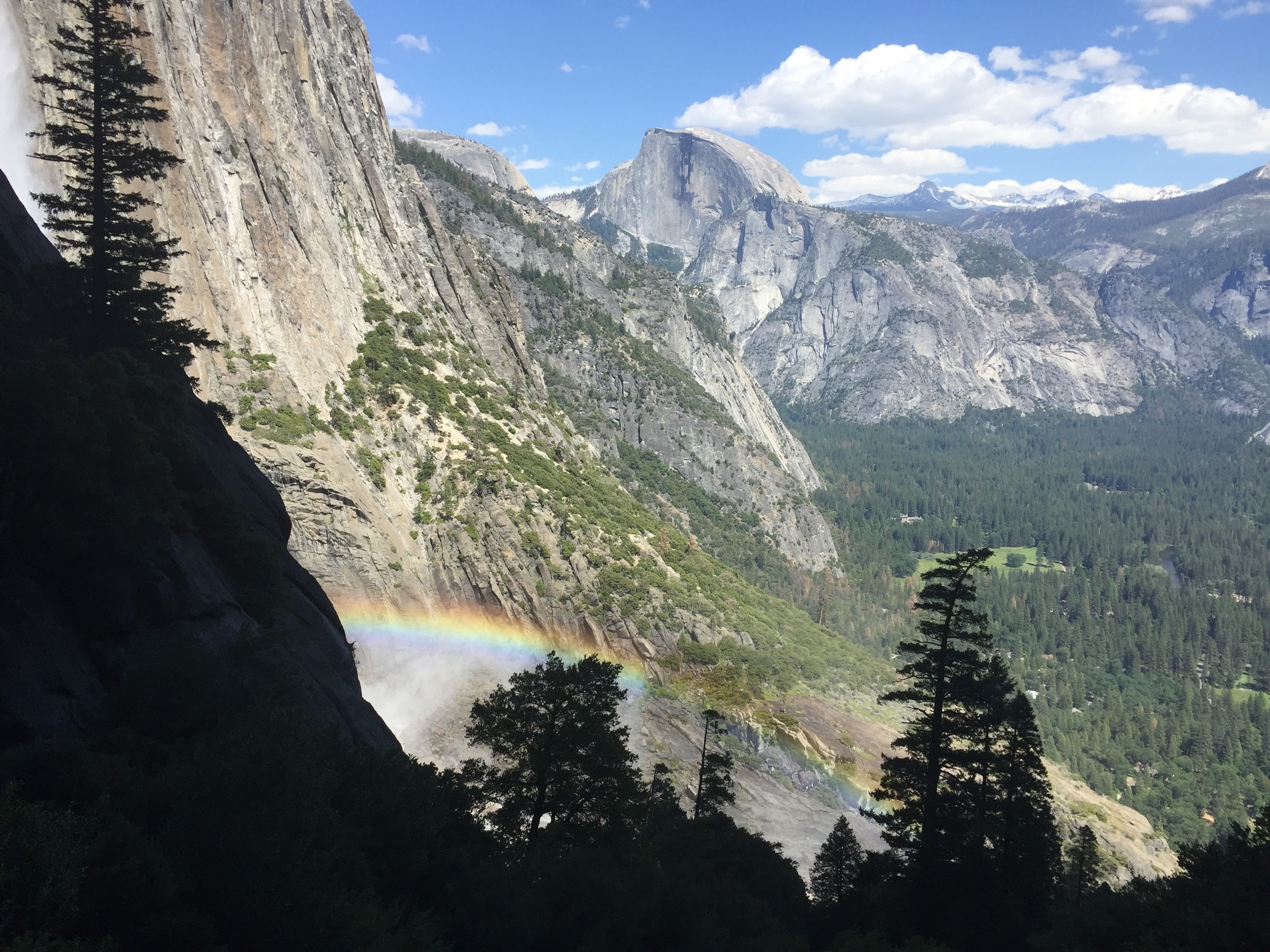 Hiking the Upper Yosemite Falls trail. Challenge yourself!