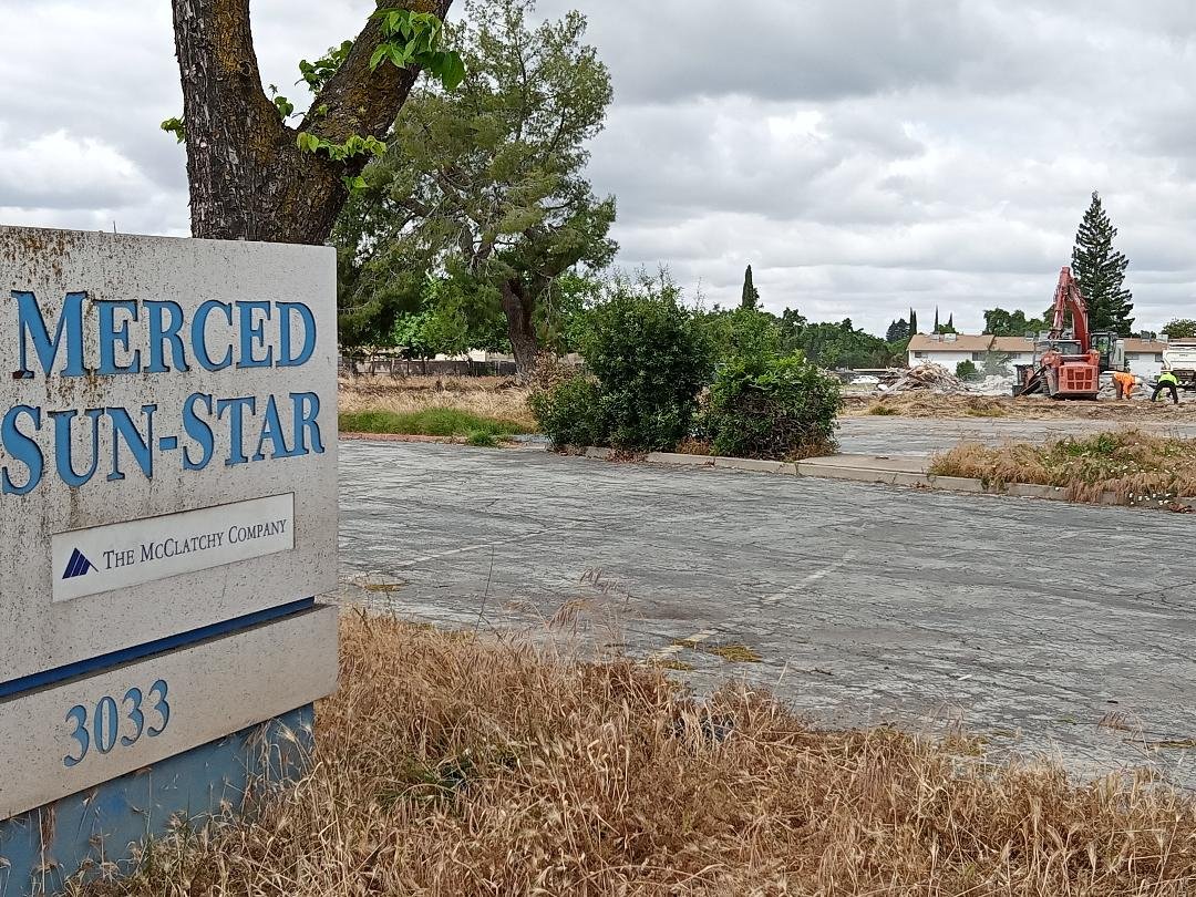 As of mid-May, only the sign in front of the former Sun Star building remained, as the building had been demolished and the debris had been moved to a landfill. Photo: Steve Newvine